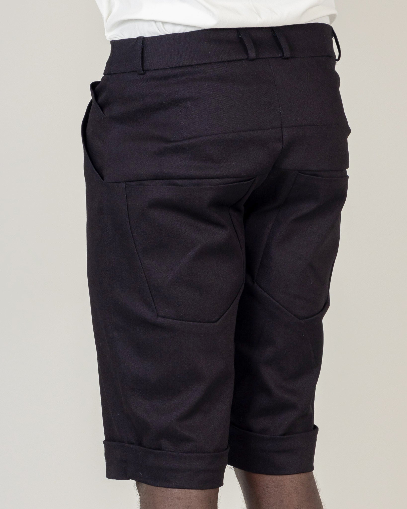 Back Pocket Fold Trousers - T27M - MAE MAZE
